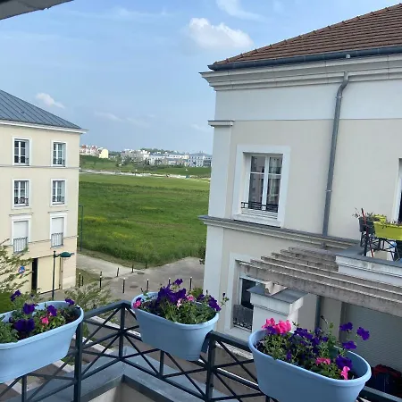 Daire Cozy - Disneyland Paris A 10 Minutes A Pied- Marne La Vallee- Paris